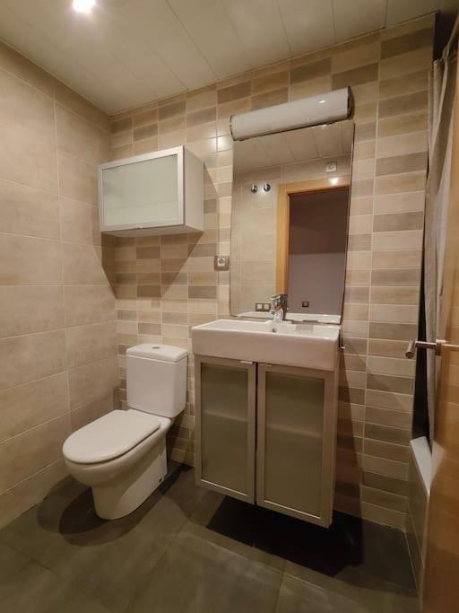 Large Terrace Luxury Apartment Sant Adria de Besos Bagian luar foto