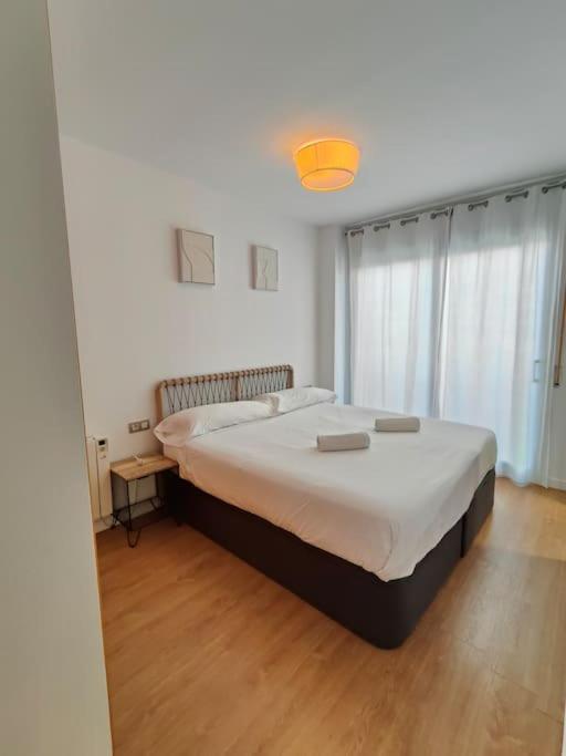 Large Terrace Luxury Apartment Sant Adria de Besos Bagian luar foto