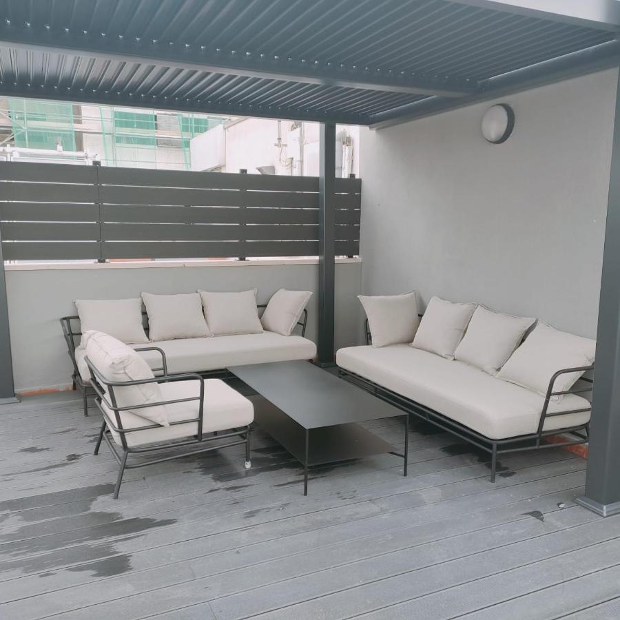 Large Terrace Luxury Apartment Sant Adria de Besos Bagian luar foto