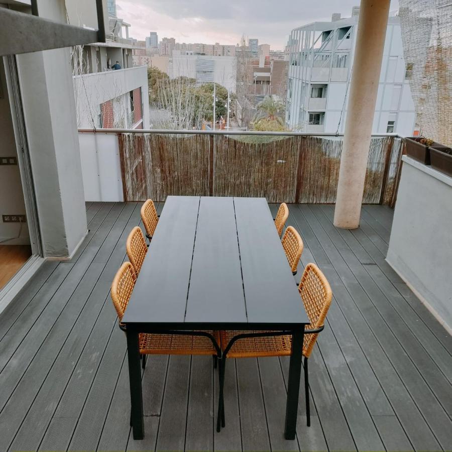 Large Terrace Luxury Apartment Sant Adria de Besos Bagian luar foto