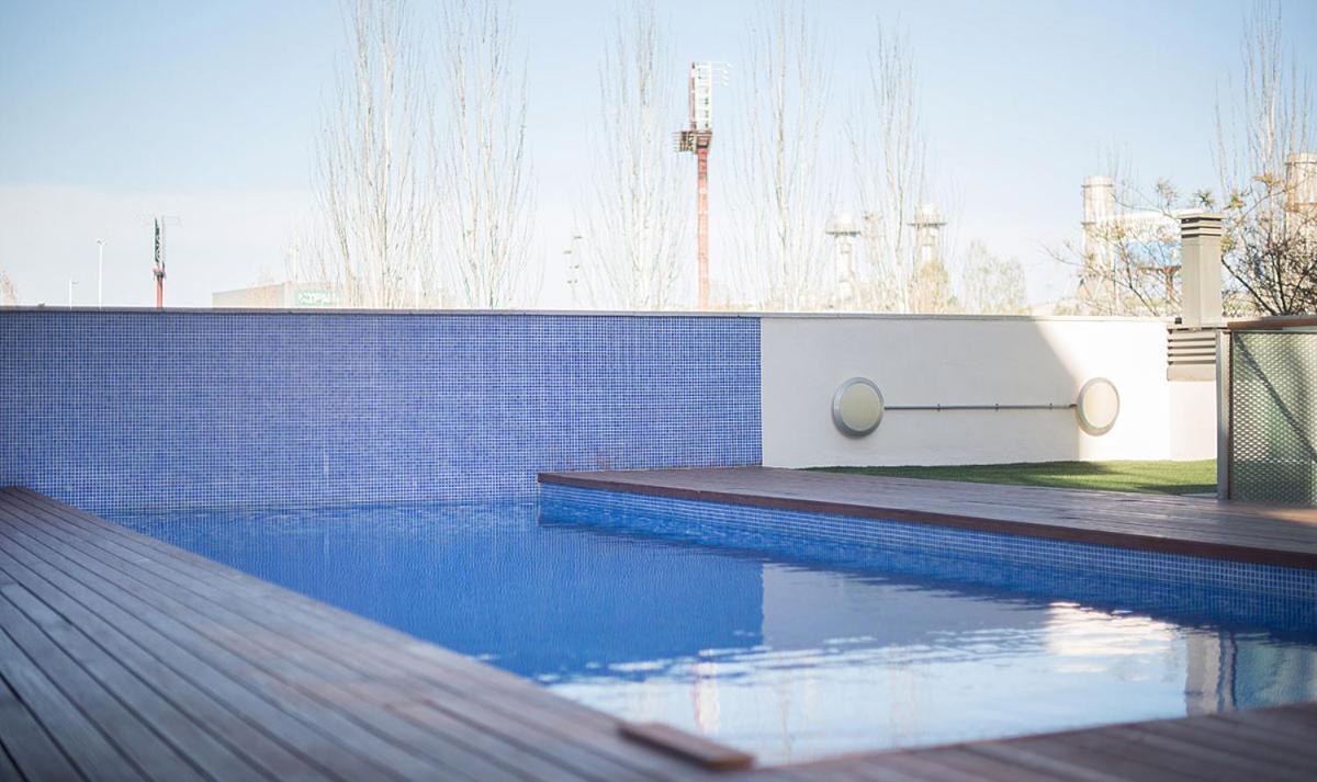 Large Terrace Luxury Apartment Sant Adria de Besos Bagian luar foto